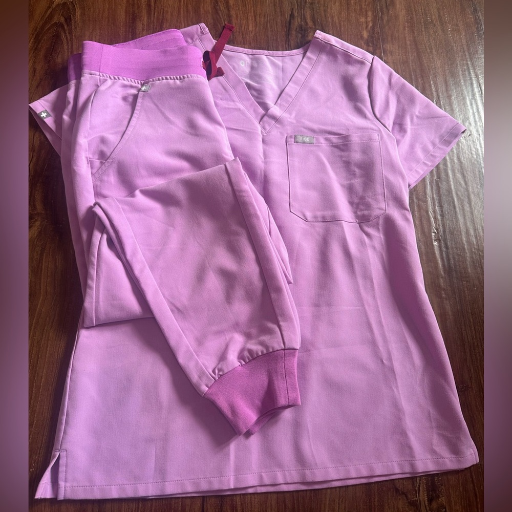 Figs dusk scrub set size XS and S